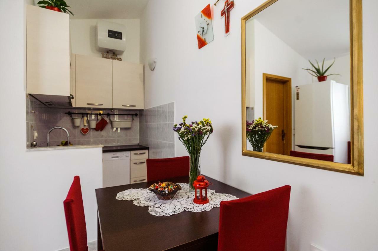 Apartments Korda - Suhi Potok Jesenice  Bagian luar foto